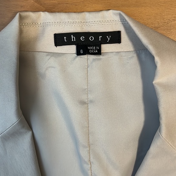 Theory Colorblock Blazer, size 6 - Picture 7 of 9